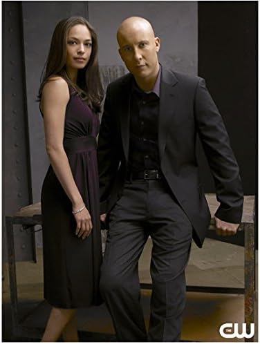 Smallville Michael Rosenbaum i Kristin Kreuk poziraju 8 x 10 inča fotografije